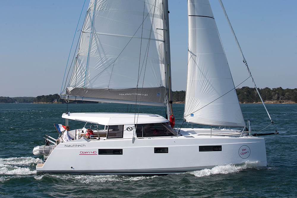 SAILING FOR SINGLES